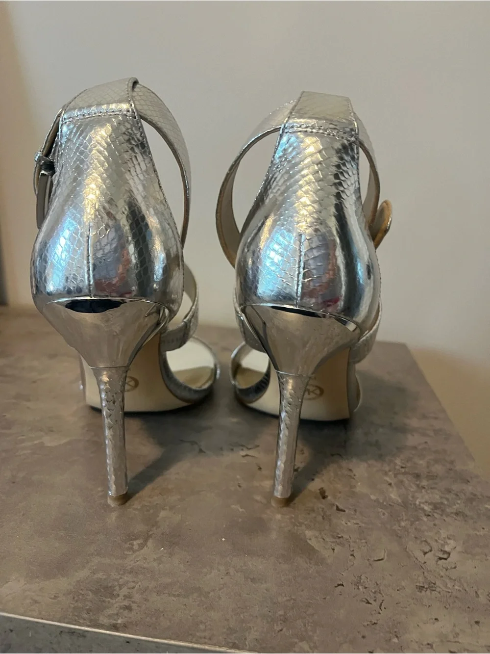 MICHAEL KORS AMAL SNAKESKIN HEELS 9.5